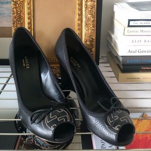 Gucci wedges size 38